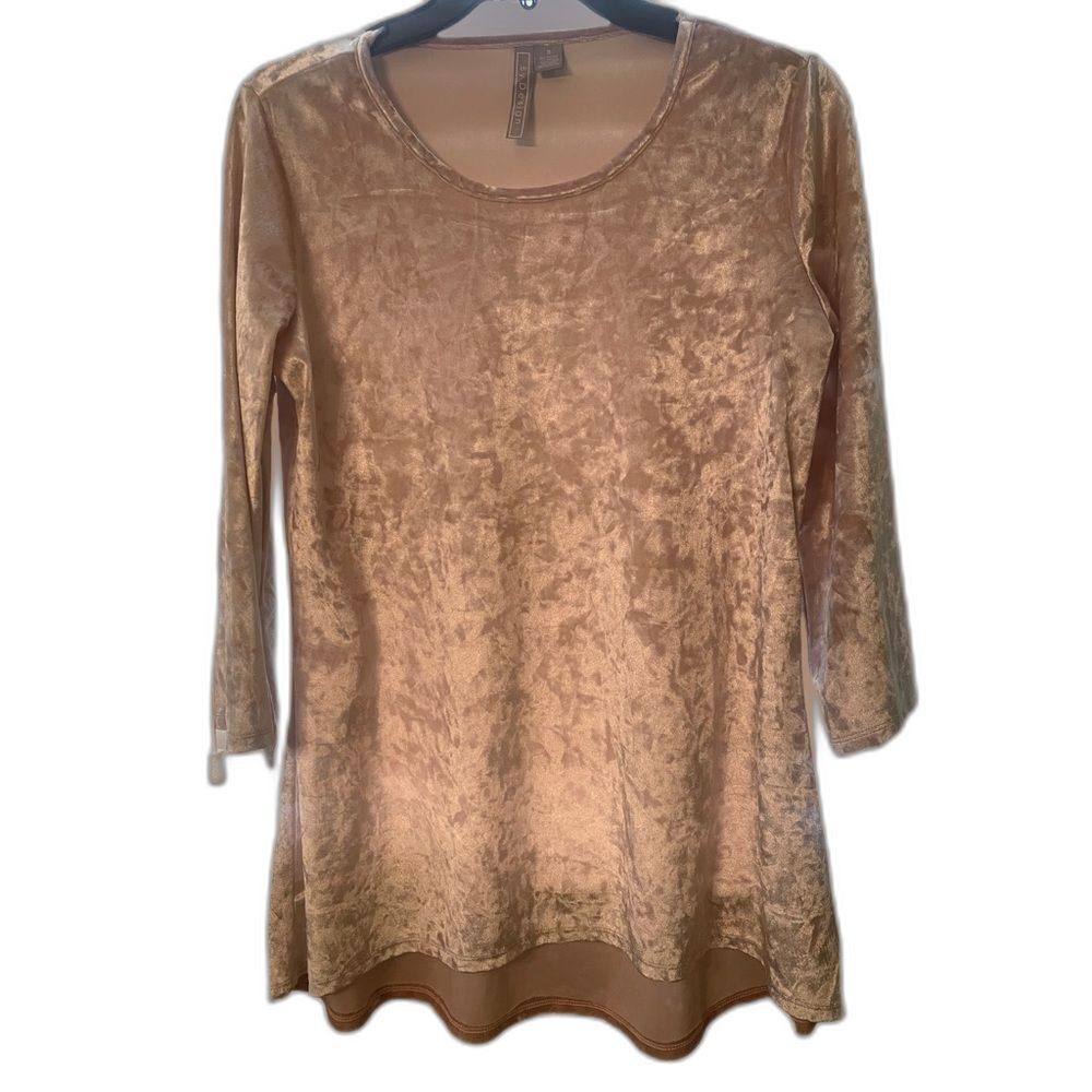 By Design Women’s Tunic.   LTOP385
